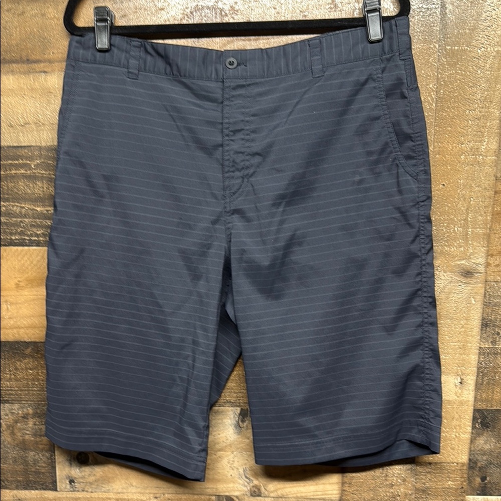 Nike Dri Fit Black with Gray Stripe Golf Shorts Men's Size 34
